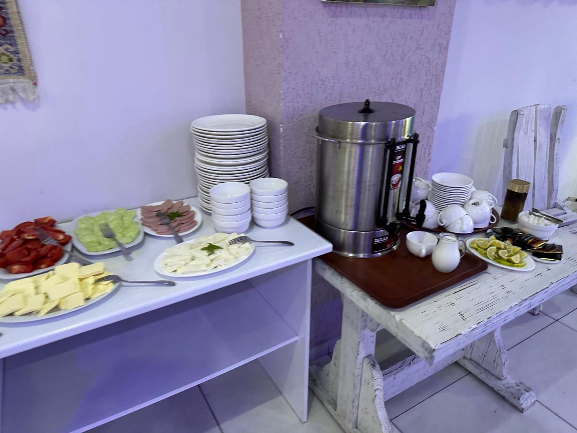 Nica Hotel Kobuleti Bagian luar foto